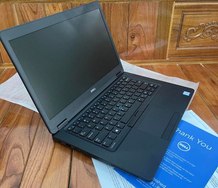 Laptop Dell Latitude E5480: i5 6300U